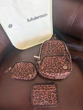 lululemon athletica Leopard Print Sling Bag Set - Brown & Black